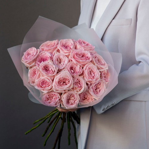 Купить на заказ 21 пионовидные розы с доставкой в Аксае