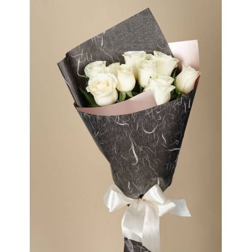 Купить на заказ Букет из 9 белых роз с доставкой в Аксае